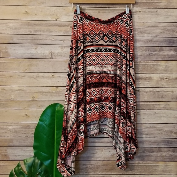 Bobeau ❤ Tribal Print High Low Flowy Skirt - Picture 3 of 7